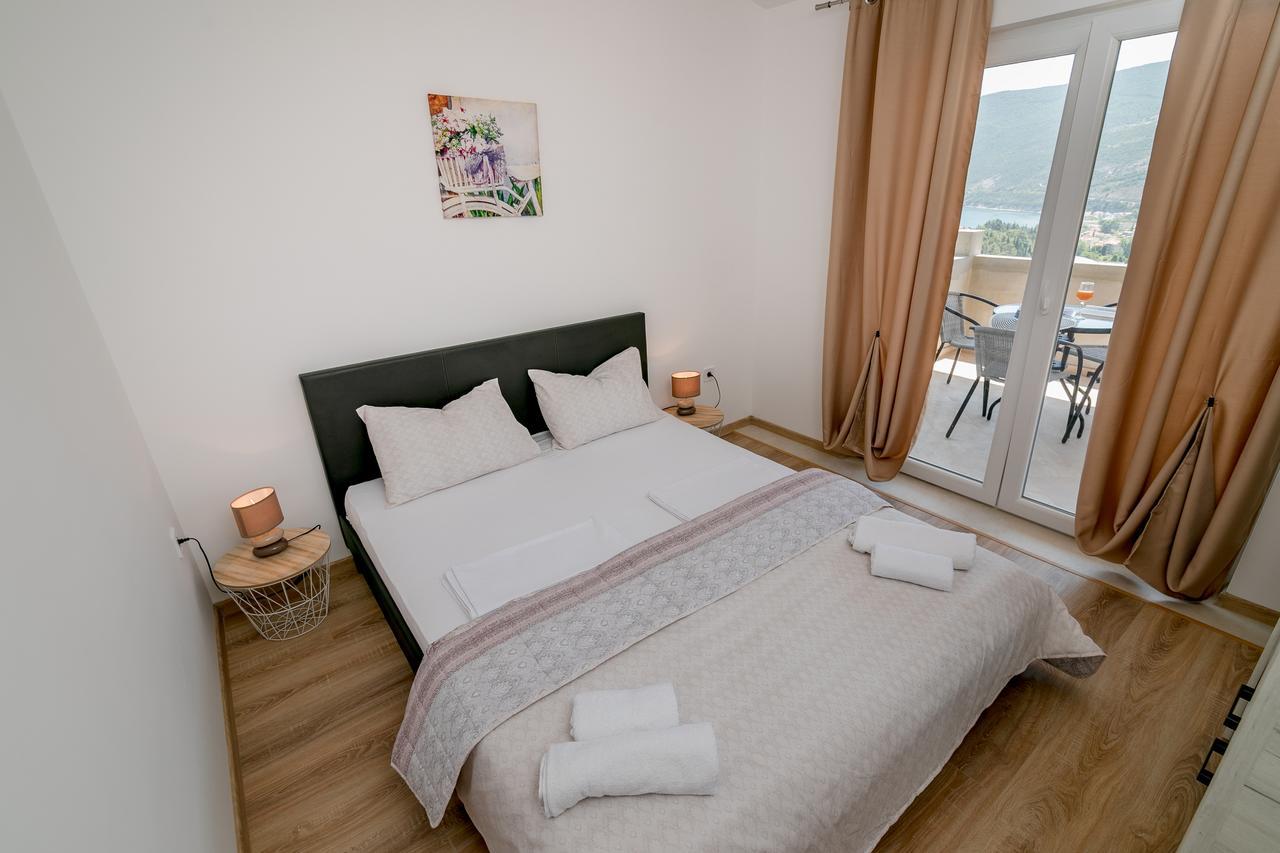 Vasic Apartments Herceg Novi Bagian luar foto