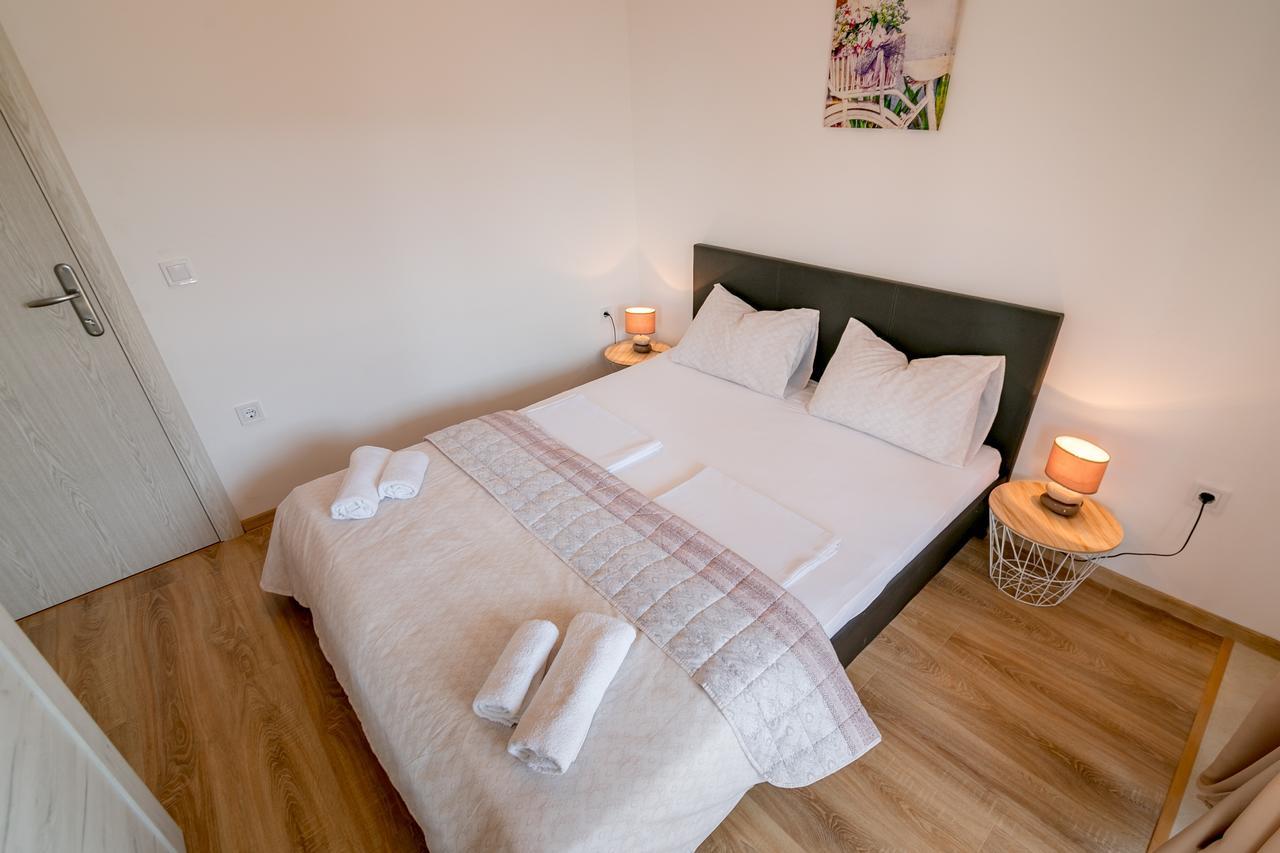 Vasic Apartments Herceg Novi Bagian luar foto